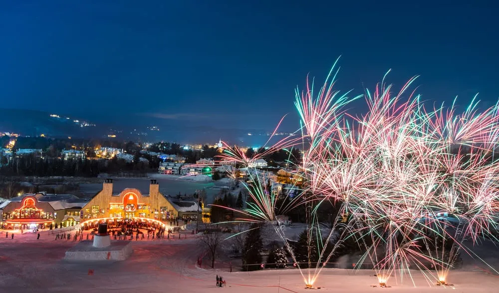 Canada Ski Resorts: Sommet Saint-Seuveur Resort Fireworks