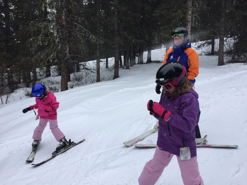 Canada Ski Resorts: Norquay Ski Resort
