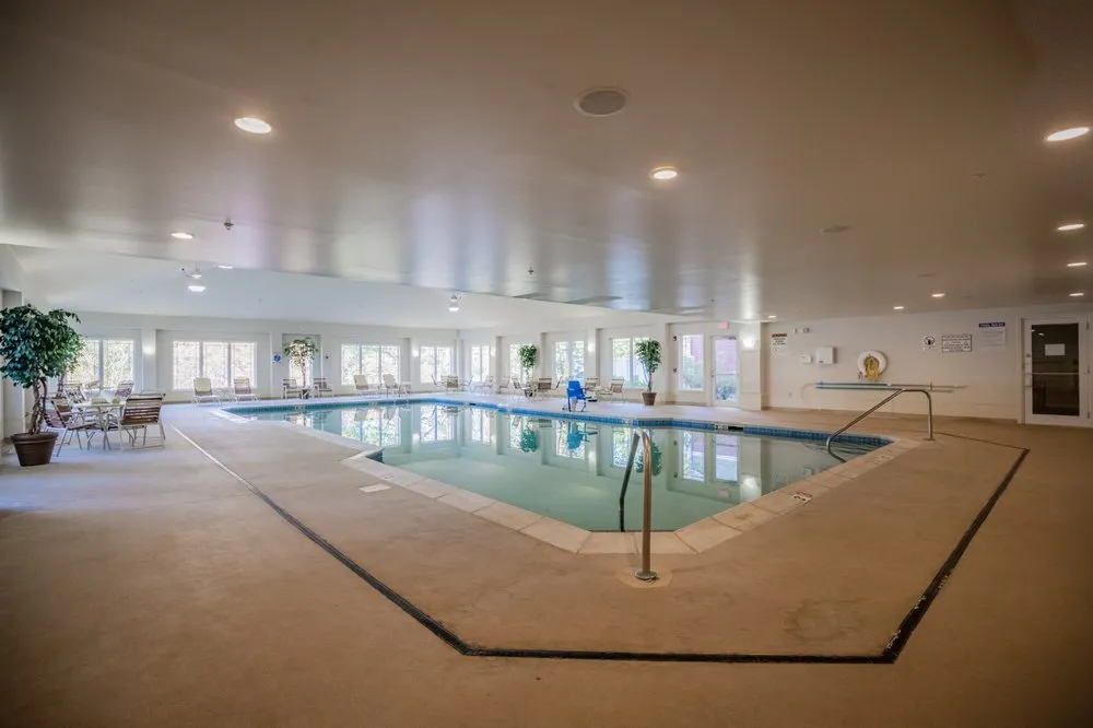 Intdoor Pool