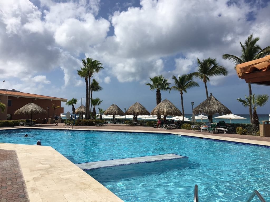 Aruba Timeshare Rentals: Aruba Beach Club pool