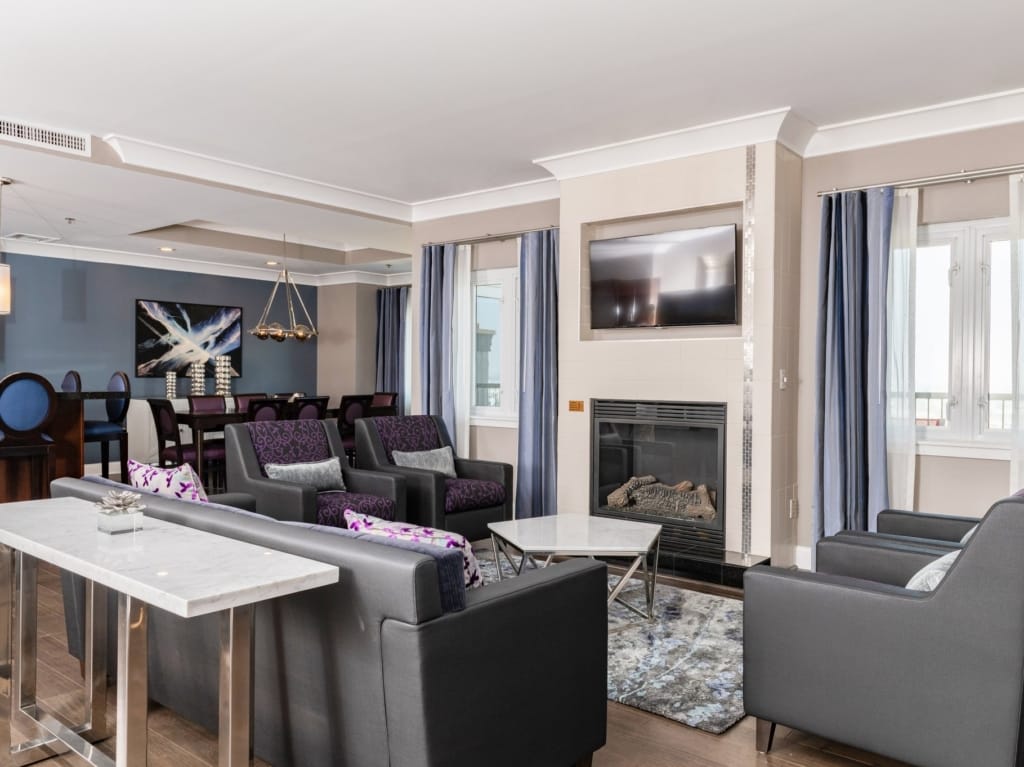 WorldMark Anaheim living room