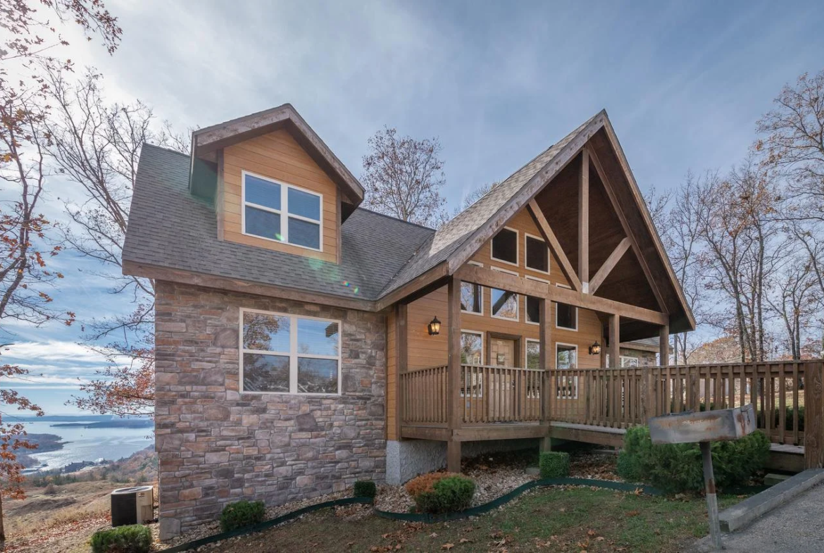 Crowne View Lodges