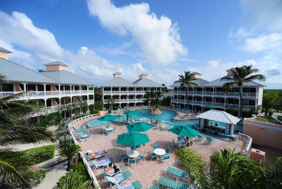 Morritt's Tortuga Seaside Pool