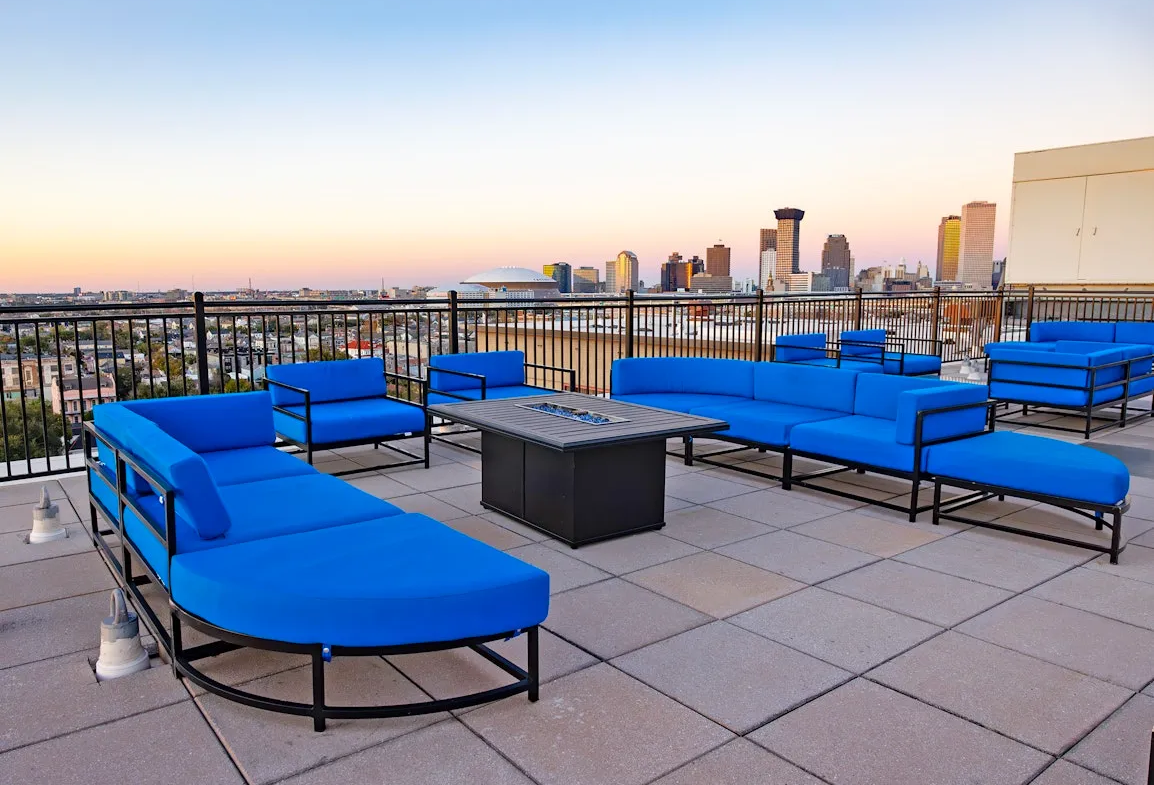 WorldMark Avenue Plaza Rooftop