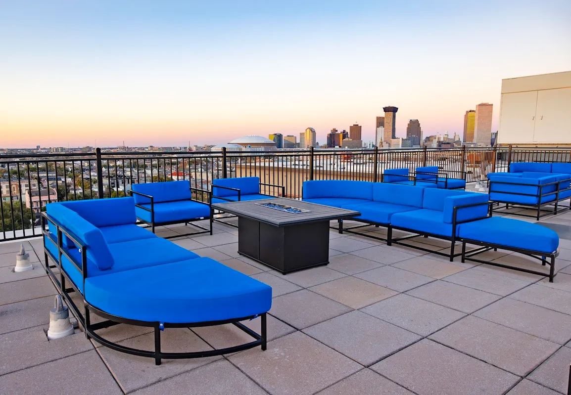 WorldMark Avenue Plaza Rooftop