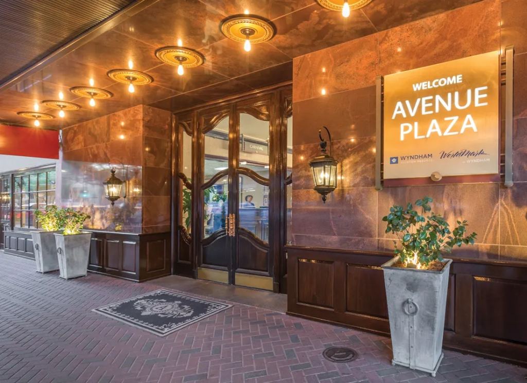 Best Places to Travel in August: WorldMark Avenue Plaza in New Orleans