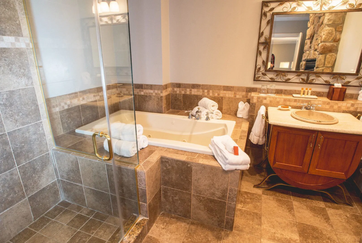Resort Owners Vacation Club Association bathroom 2