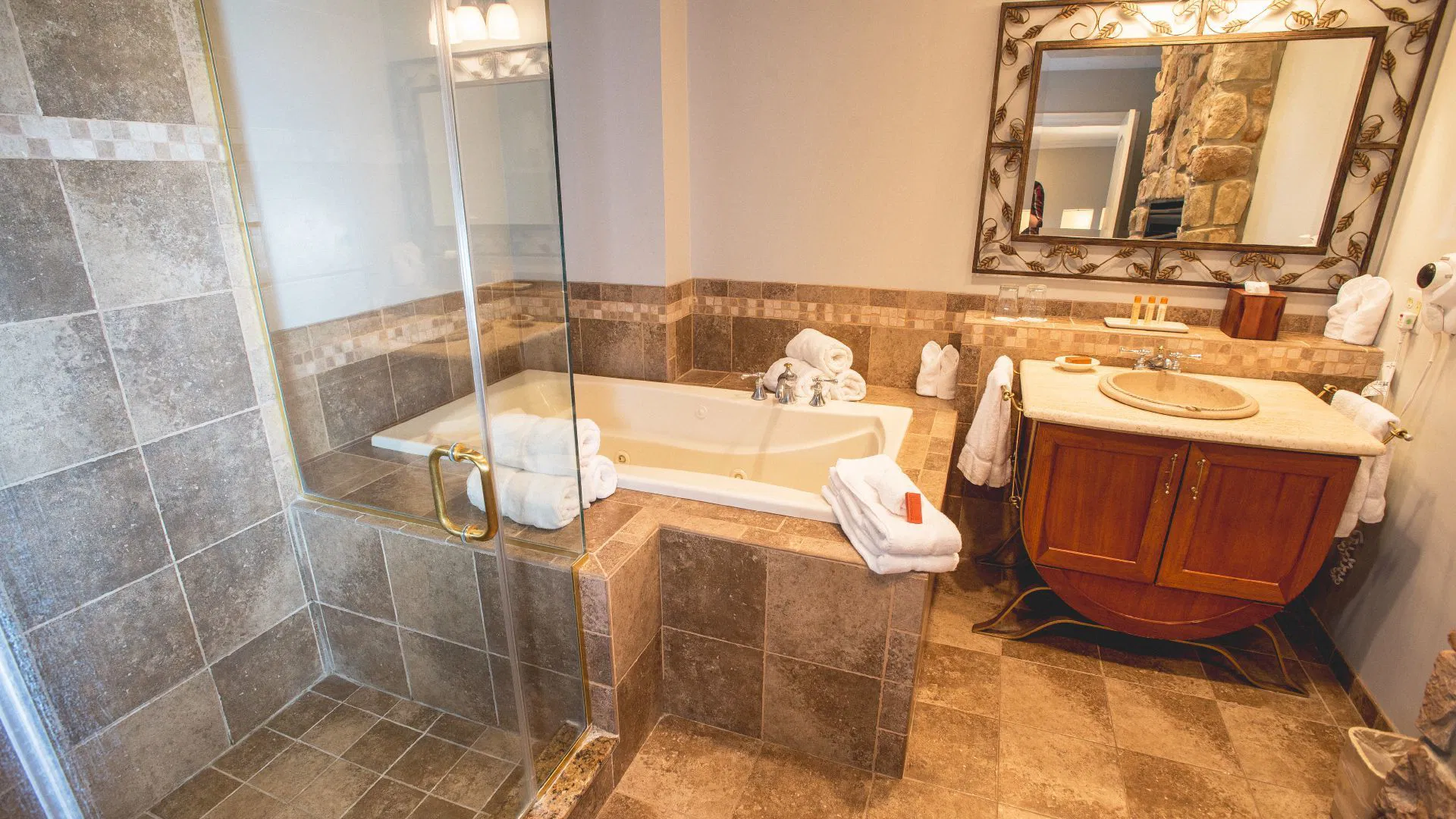 Resort Owners Vacation Club Association bathroom 2