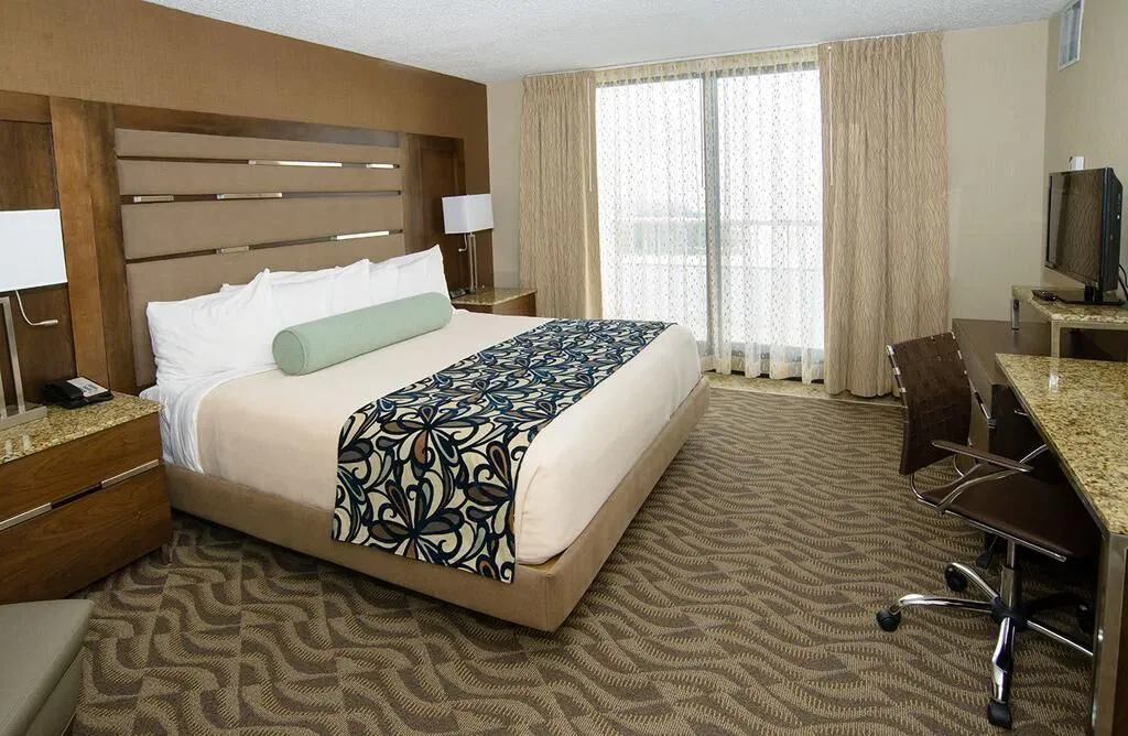 Club Boardwalk Flagship Resort bedroom