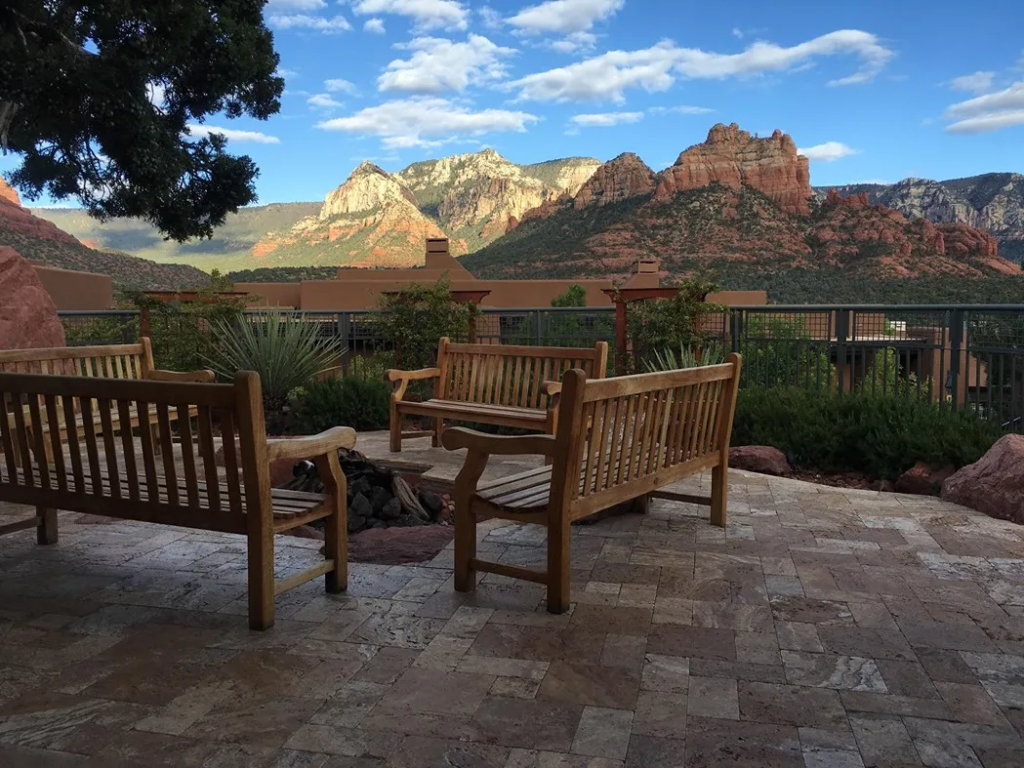 Hyatt Pinon Pointe Courtyard