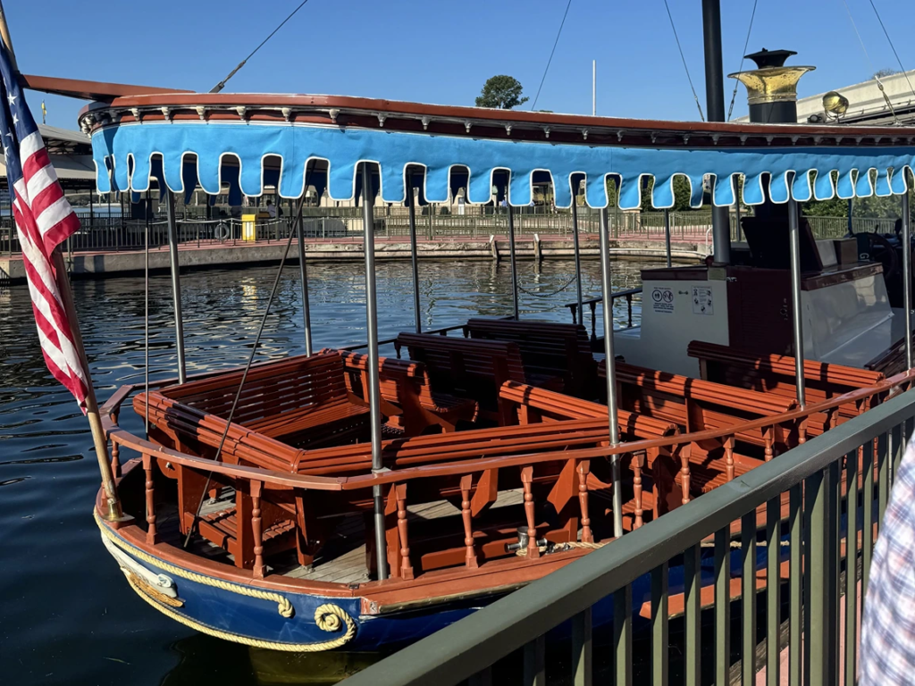 Disney Deluxe Resort Perks: Boat Transportation