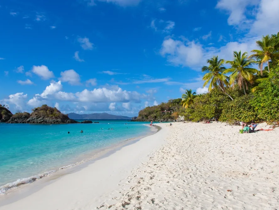Trunk Bay Beach