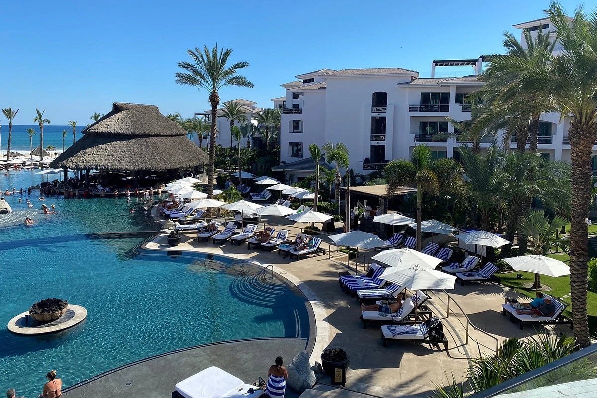Cabo Azul Resort Pool Bar