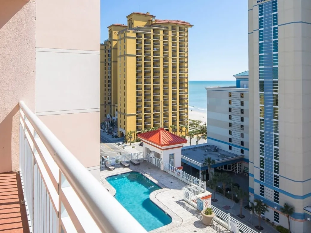 Carolina Grande from Balcony