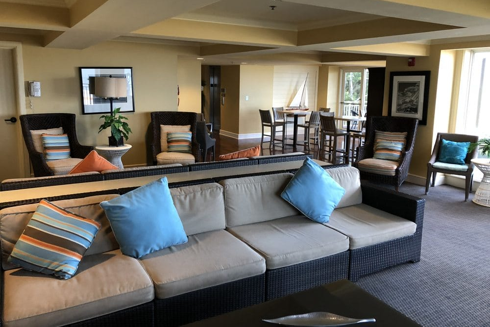 grande ocean living room
