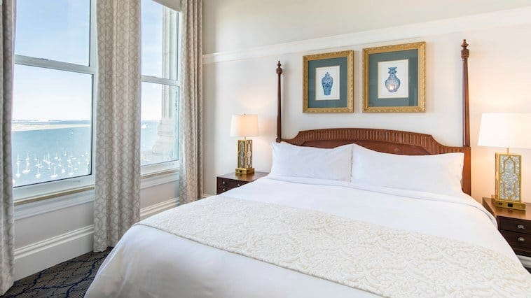 Marriott's Custom House Bedroom