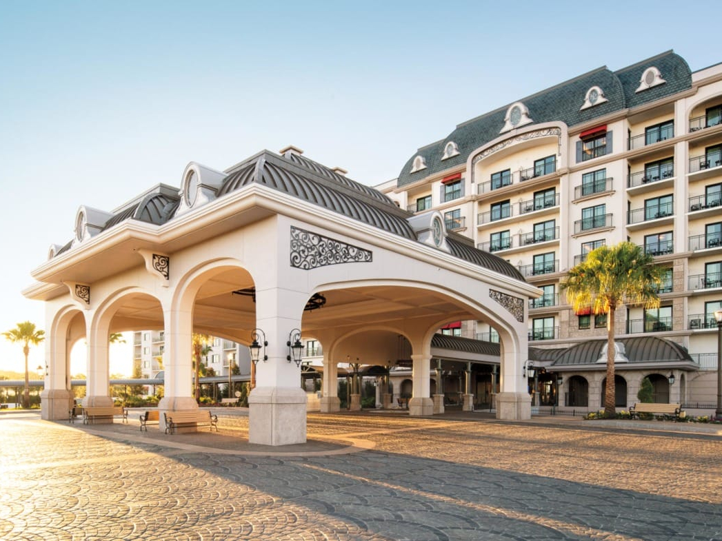 Stay at Riviera Resort during EPCOT Flower and Garden Festival