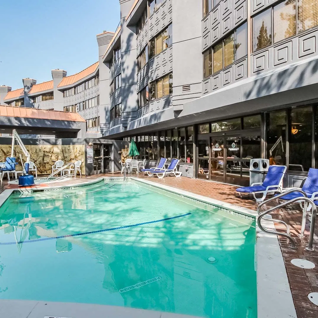 tahoe seasons outdoor pool, diamond resorts california