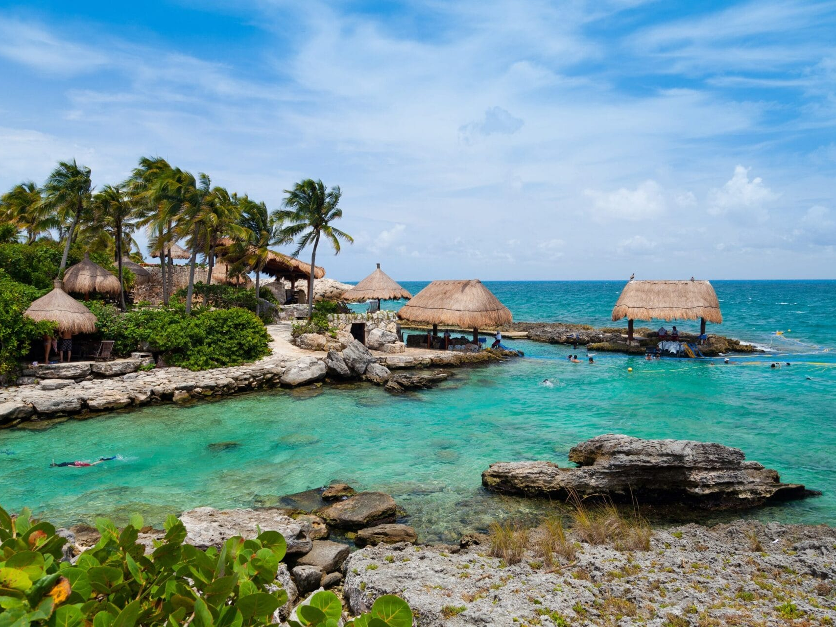beach in cancun